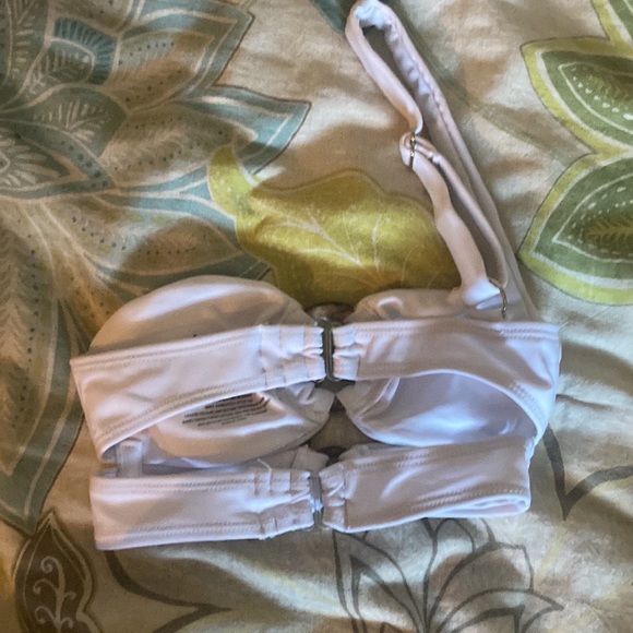 SOLD OUT Jumelle - The White Beach Top - Picture 4 of 4